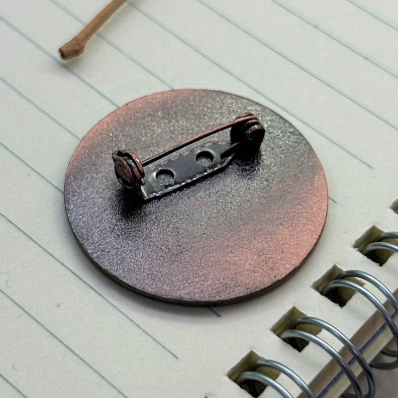 Without Color Badge Love Figure 012 YWTY（2）